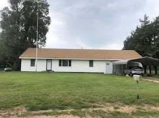 519 Seward Ave, Saint John, KS 67576