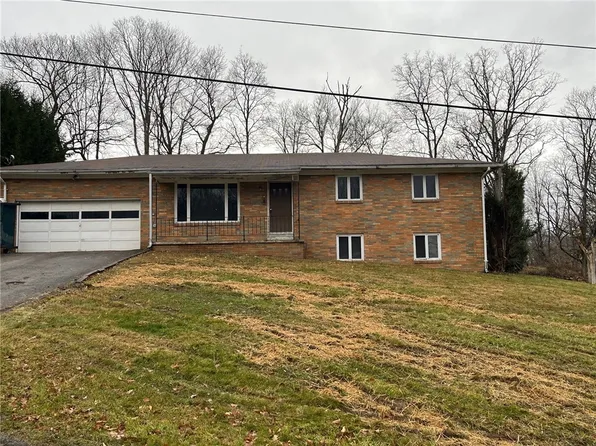 125 Singer Way, Ligonier, PA 15658
