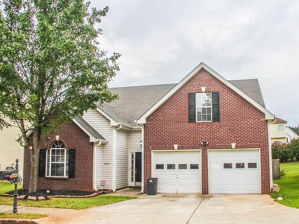 1st image of 840 Ashton Oak Cir