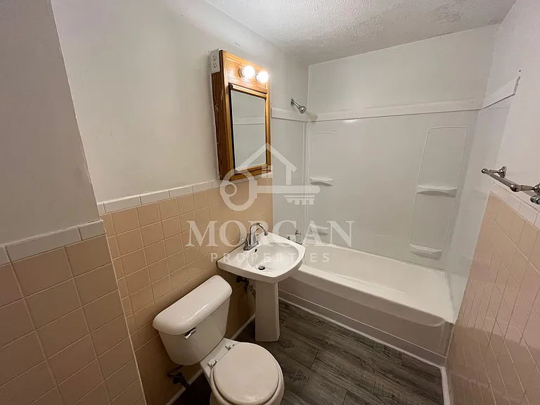2705 Horton Dr — Photo 4