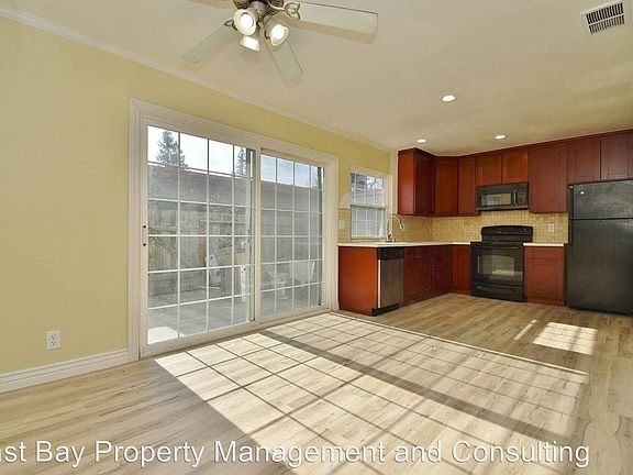 2nd image of 275 Orosi Way