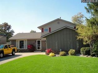 24 N Carpenter Rd, Brunswick, OH 44212