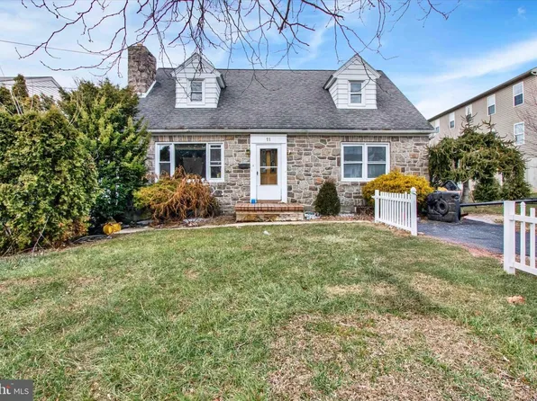 11 Monroe St, Reading, PA 19605