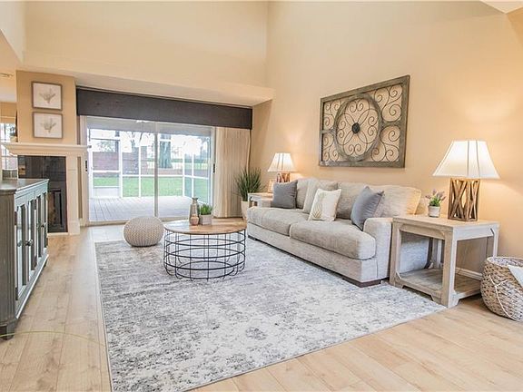 5th image of 3204 Stonewater Ct