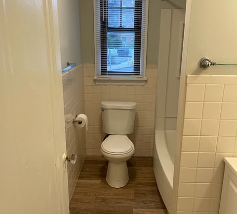 5th image of 1 Washington Ct APT 5