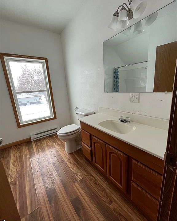 106 W Sheppard St, Dows, IA 50071 Zillow