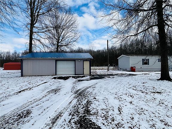 4th image of 10175 Oyster Rd