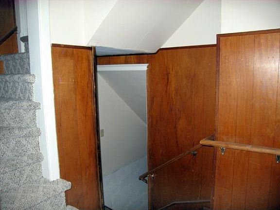 5th image of 1142 W 26th St