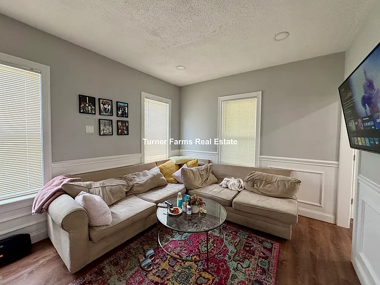 38 Crescent Ave #3A — Photo 14