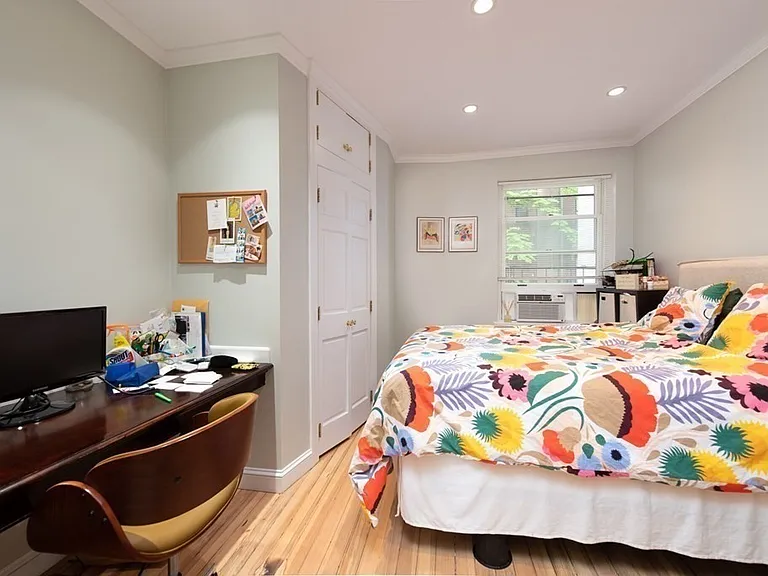 54 Myrtle St #5 — Photo 7