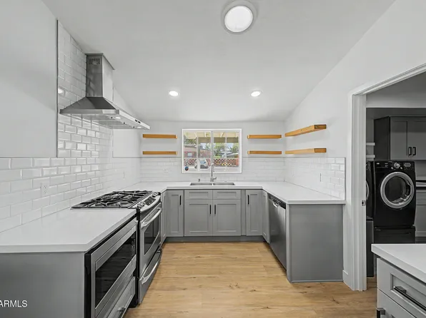 702 W ROSE Lane, Phoenix, AZ 85013