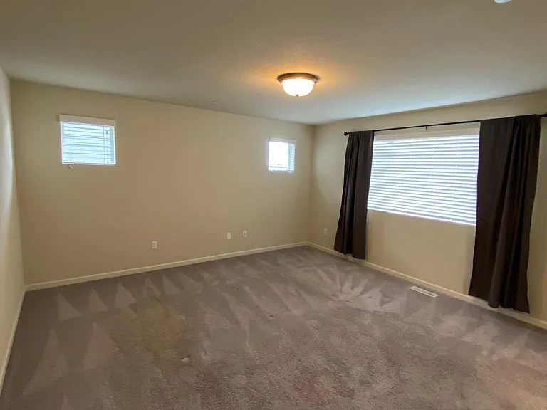 3715 NE Sitka Dr — Photo 19
