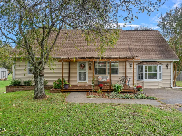 3419 Street Dr, Johnson City, TN 37604