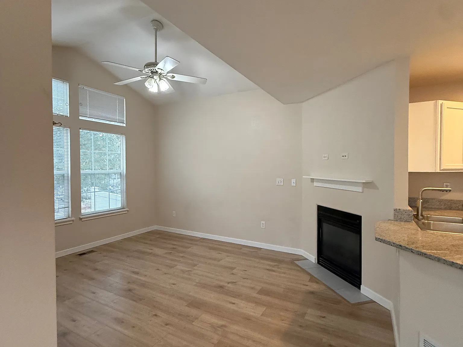 814 Beauprez Avenue — Photo 3