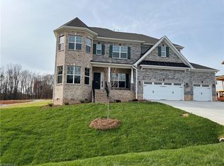 1660 Lazy Fox Ln #30, Kernersville, NC 27284