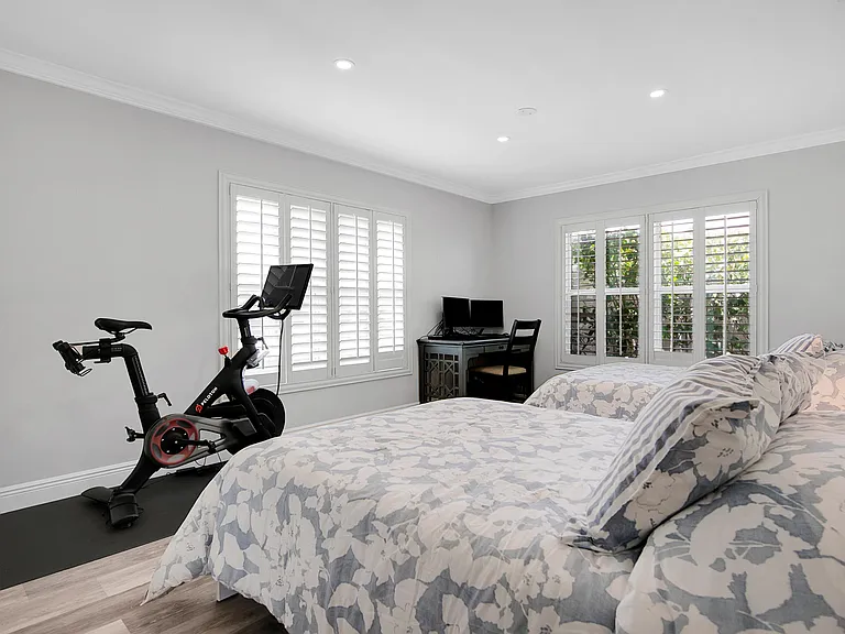 23313 Lago Mar Cir — Photo 40
