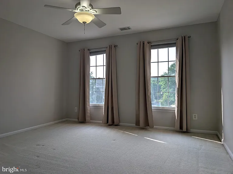33 Trewbridge Ct — Photo 22