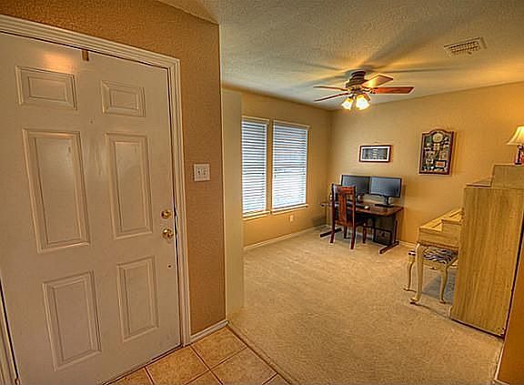 3rd image of 2609 Cattleman Dr