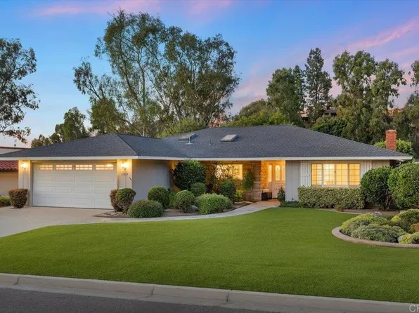 1169 San Pablo Dr, San Marcos, CA 92078