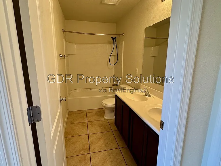 305 Manuel Sanchez Pl SW — Photo 17