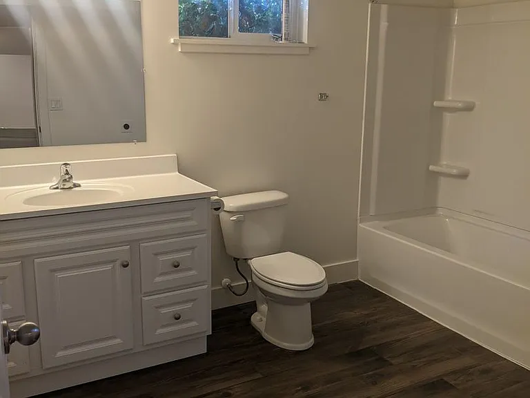 1304 E Kershaw St — Photo 19