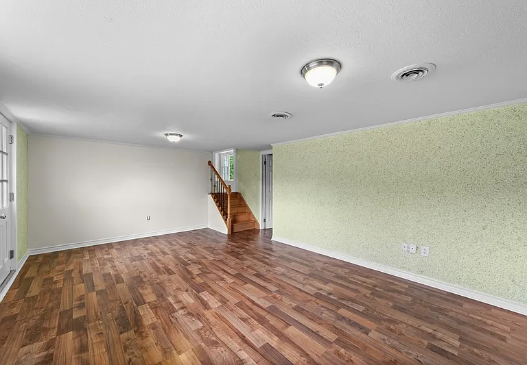 10055 Concord Ct — Photo 20