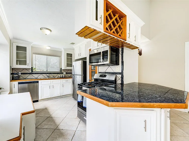 5255 Beaverbrook Dr — Photo 11