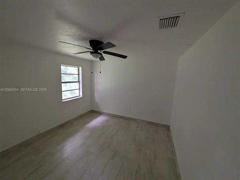 3450 SW 132nd Ave — Photo 9