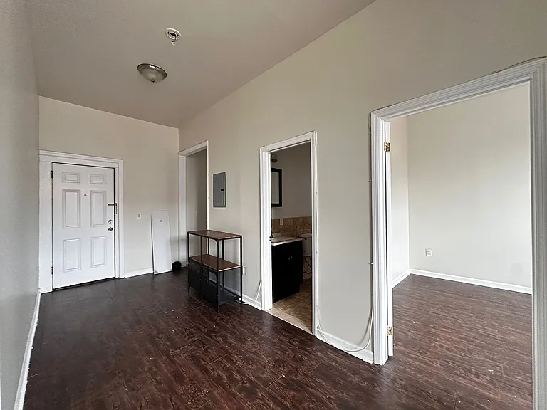 966 Summit Ave #31E — Photo 3