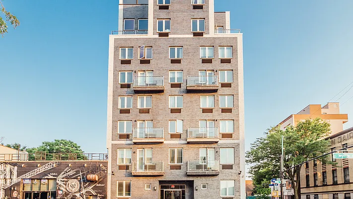 Rented by Nooklyn NYC LLC | media 51