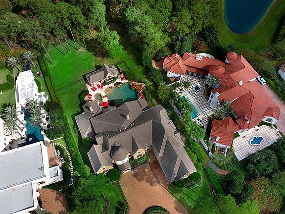 Aerial view of Twenty-Two Philbrook Way.