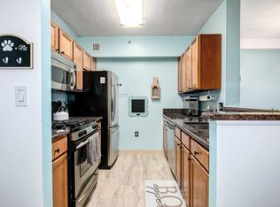 7111 Woodmont Ave APT 111, Bethesda, MD 20815