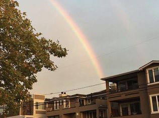140 5th Ave APT C, Kirkland, WA 98033