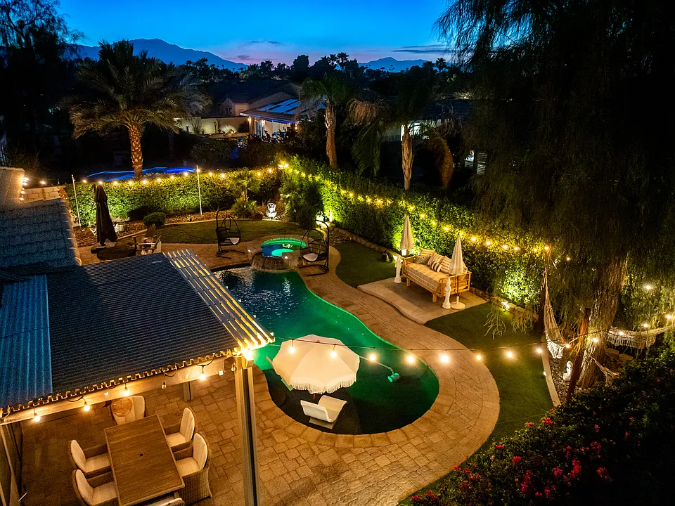 79818 Parkway Esplanade S