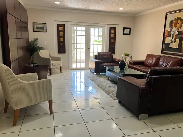 21365 Cypress Hammock Drive #20g, Boca Raton, FL 33428