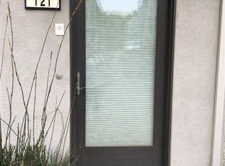 121 Glashaus Loop, Emeryville, CA 94608