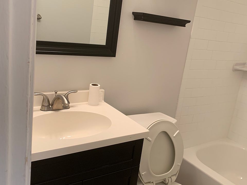 1st image of 9463 Fairfax Blvd APT 302