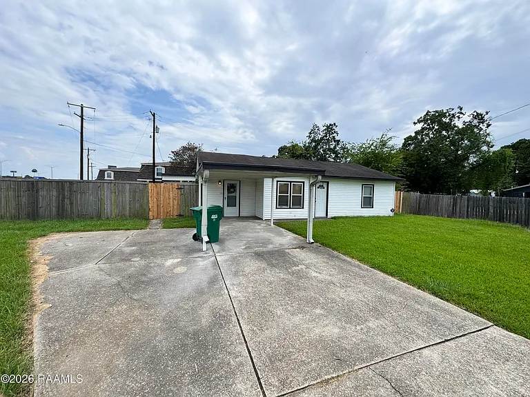 101 Conrad St — Photo 2