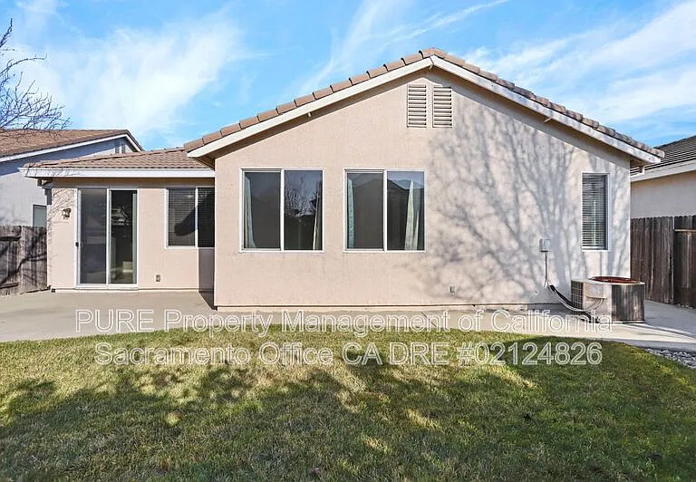 1518 Sandmark Dr — Photo 15