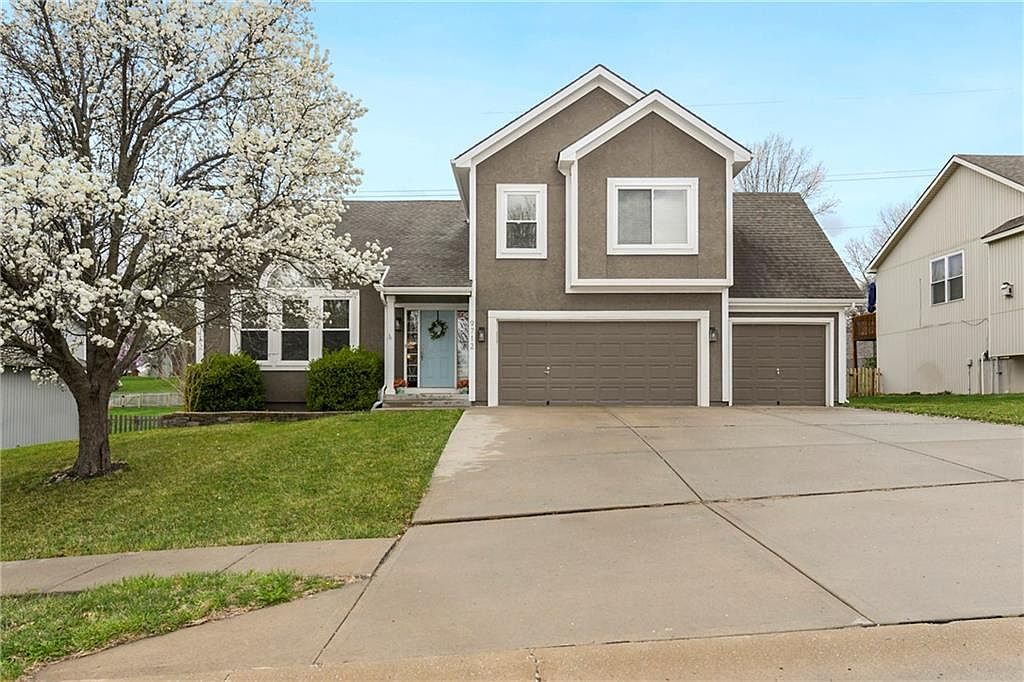 m*様 house on the hill ロンパース 60 House on the Hill（Flower）ロンパース 60