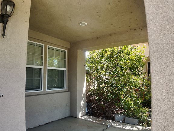 4th image of 1328 Landmark Ln