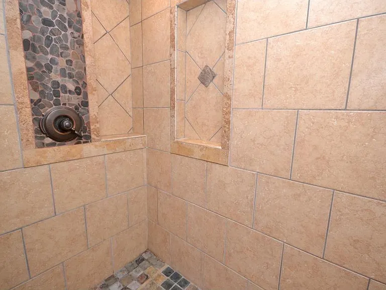 1927 County Road D W — Photo 13