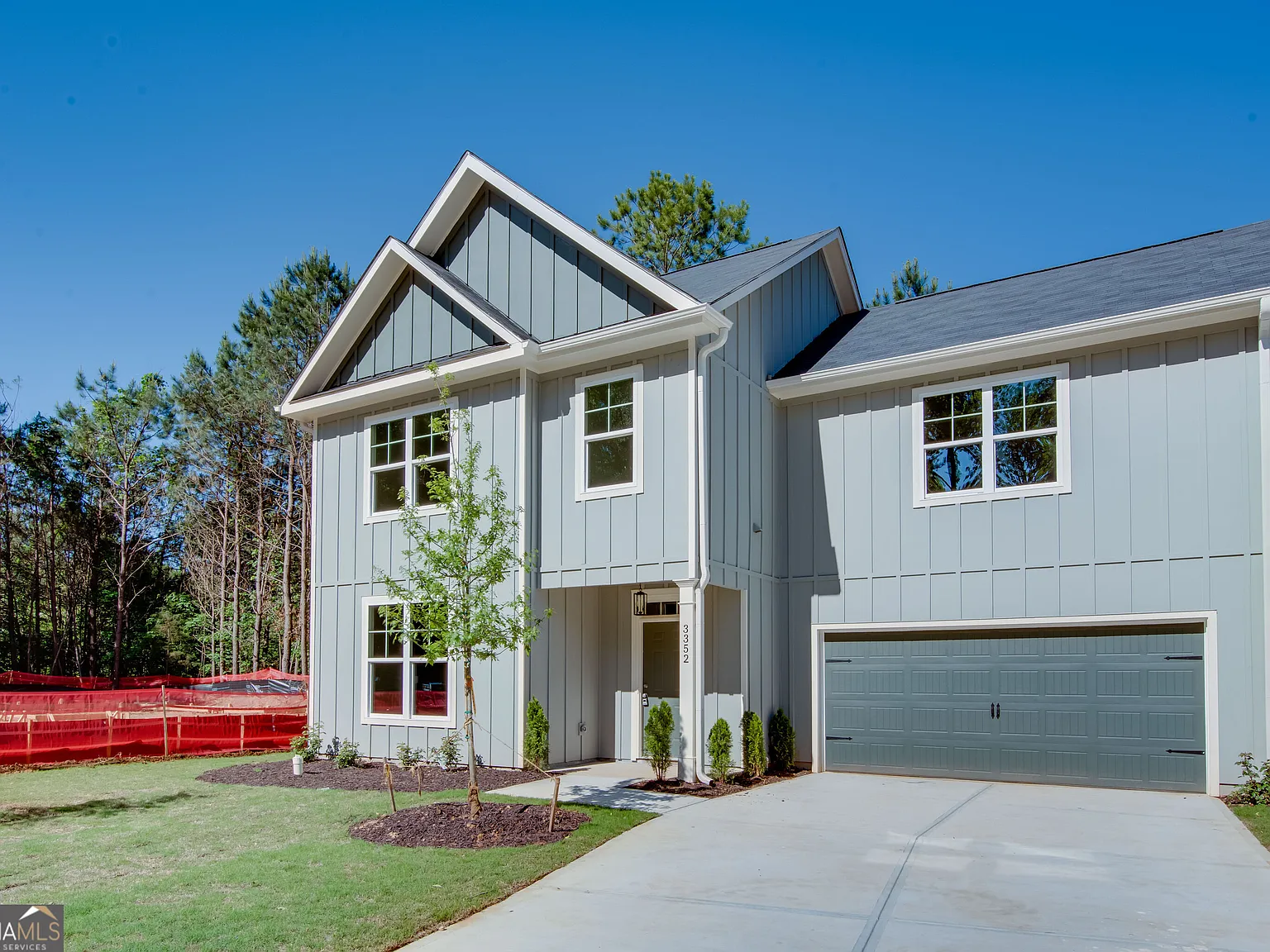 3 bed, 2.5 bath, 1685 sqft, $2,600 — Photo 3