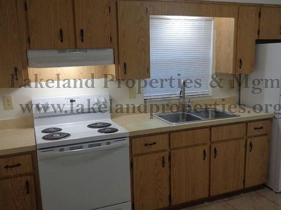 5th image of 5822 Charlton Dr #5822CHA