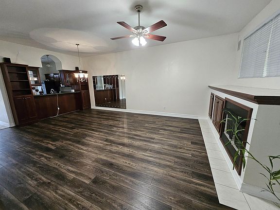 5th image of 1035 Kingdom Dr