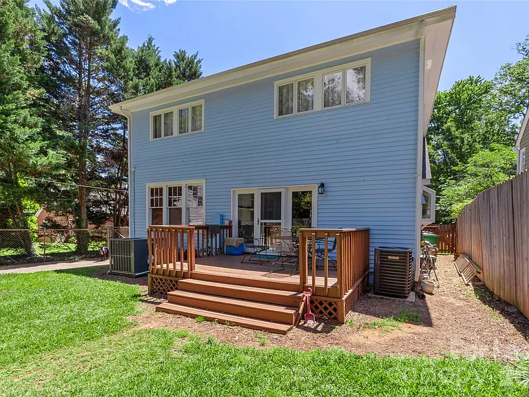 1610 Park Rd — Photo 36