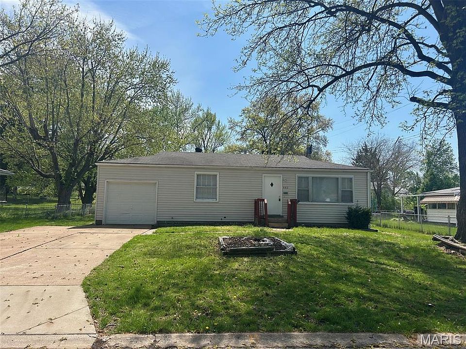 1st image of 662 Gleason Dr