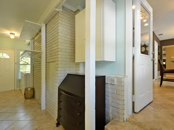 6207 Betty Cook Dr, Austin, TX 78723