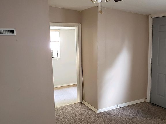 5th image of 1746 Mosler Ave