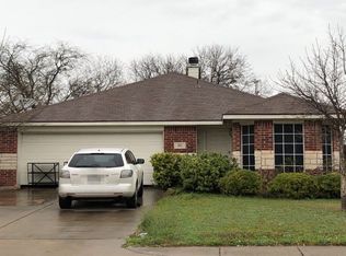 513 Troxell Blvd, Rhome, TX 76078